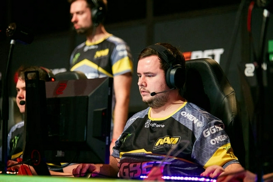 智能体电脑引领PC时代的革命性变革